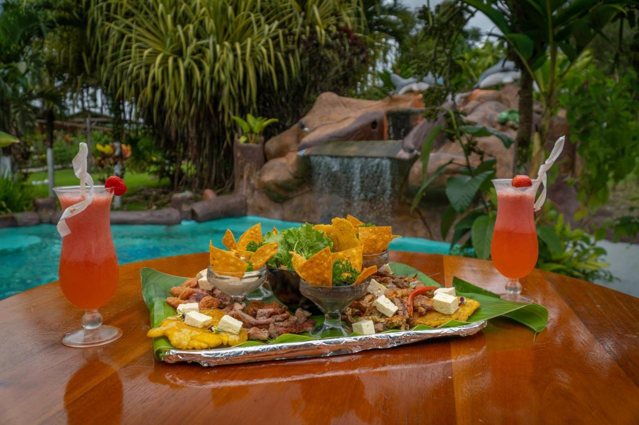 Hotel & Hot Springs Sueno Dorado La Fortuna 外观 照片