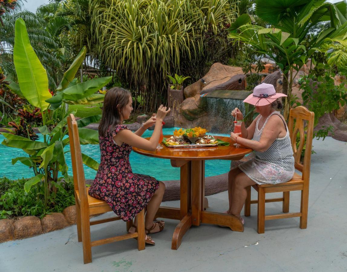 Hotel & Hot Springs Sueno Dorado La Fortuna 外观 照片